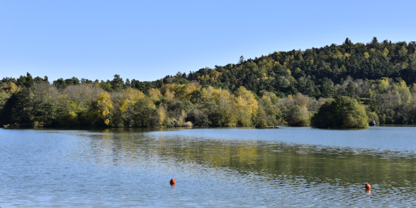 Label pavillon bleu pour le lac d’Aydat