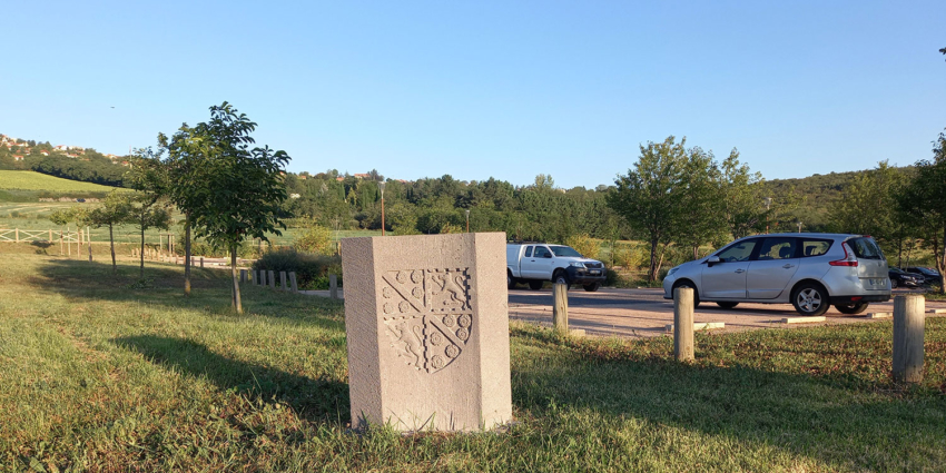 Des bornes armoriées découvertes sur le chantier de l’A75