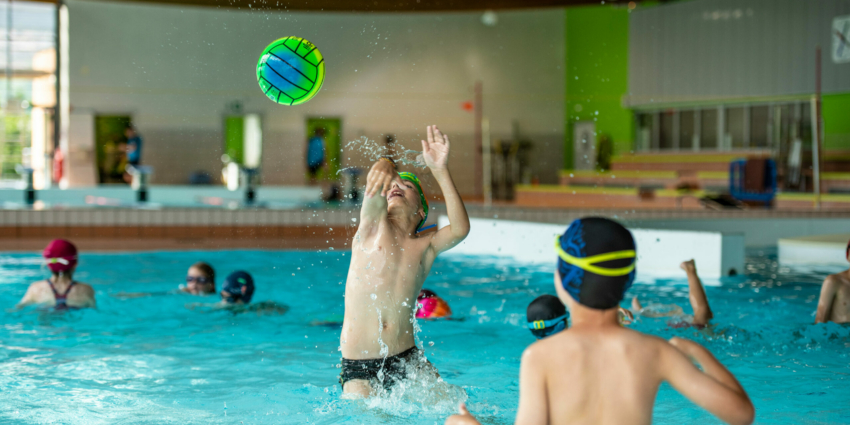 Vacances de printemps : plongez dans les animations de la piscine Val d’Allier Comté !