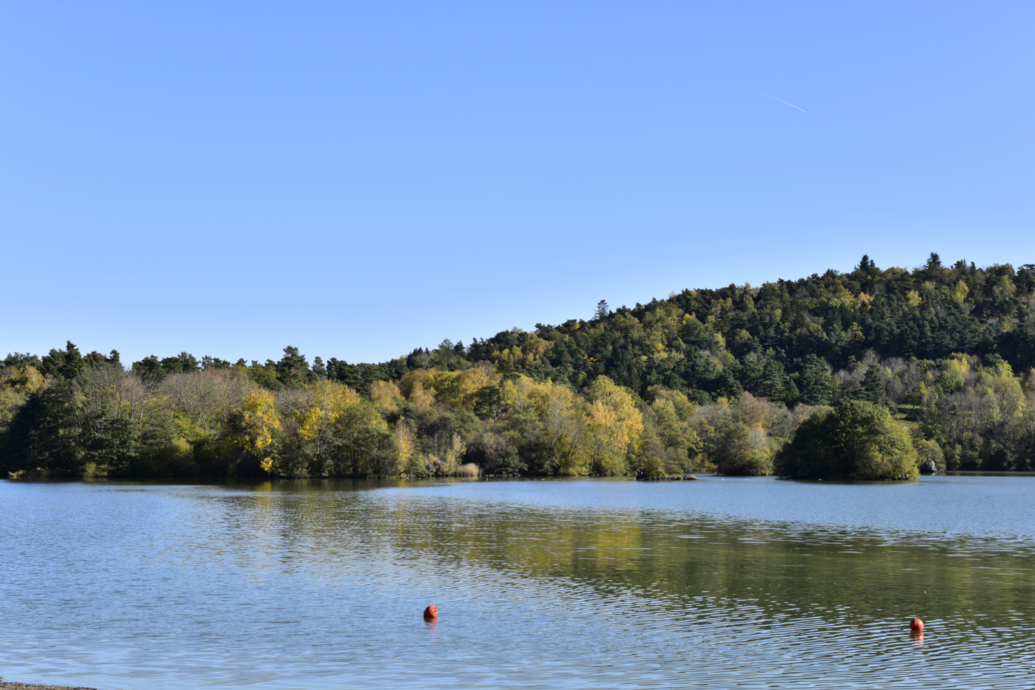 Point de situation : qualité de l&rsquo;eau au lac d’Aydat et maintien des activités