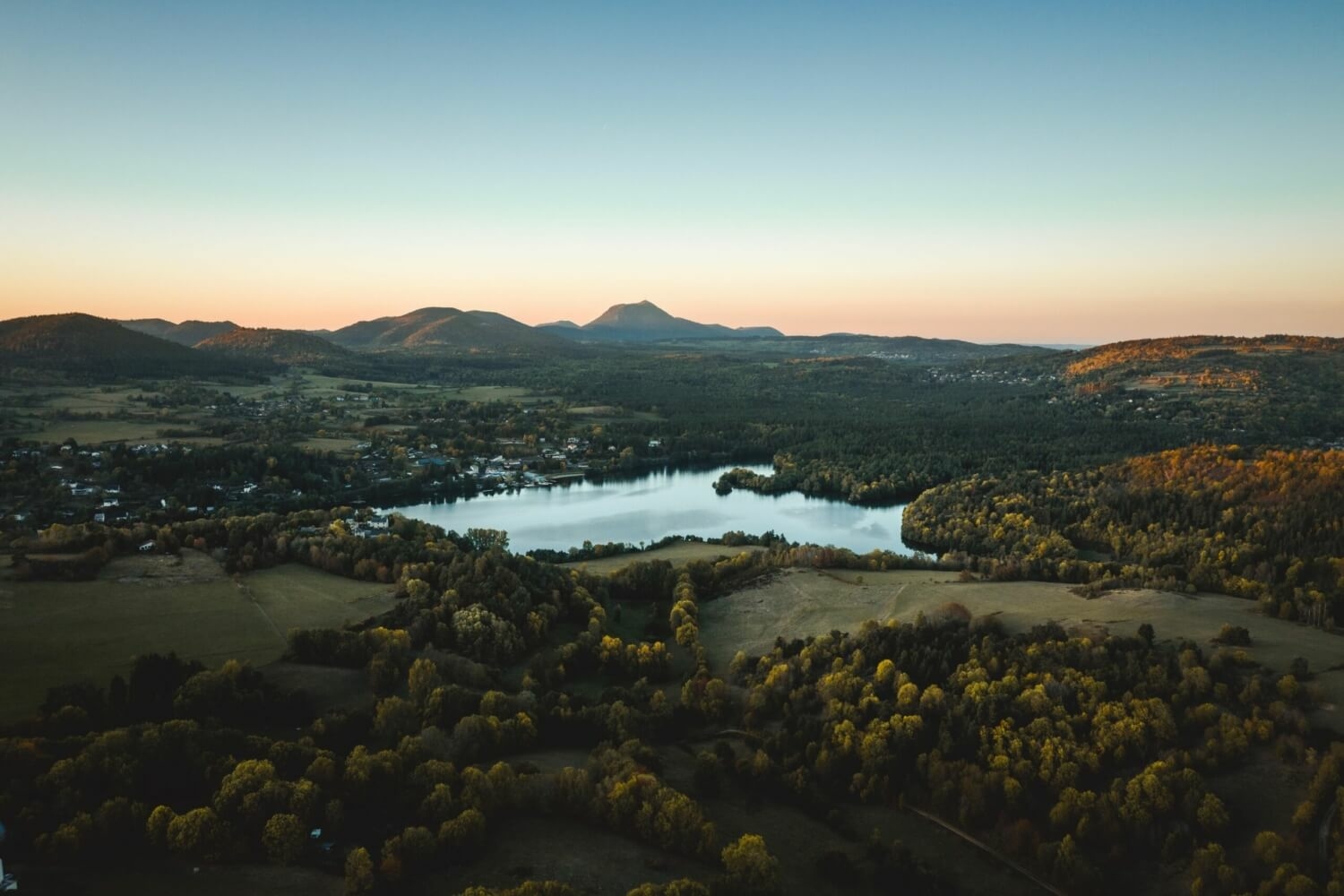 Lac d’Aydat : lancement des travaux de requalification de la plage de Sauteyras